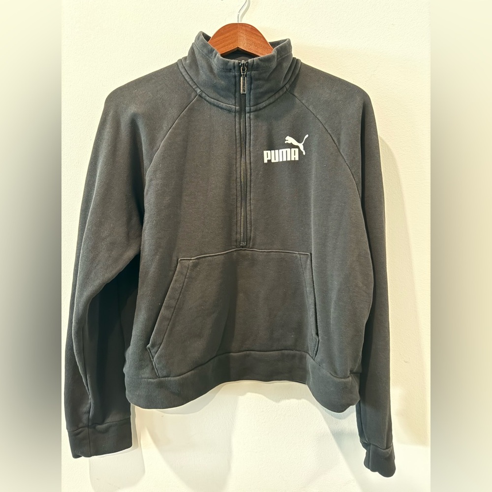 Puma Women’s Balck 1/2 Zip-Up Sweater Size L